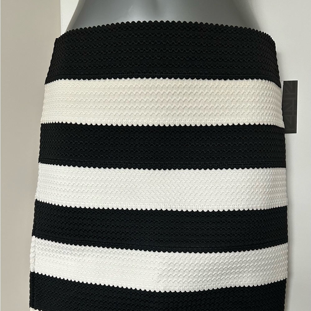 Junior Skirt.